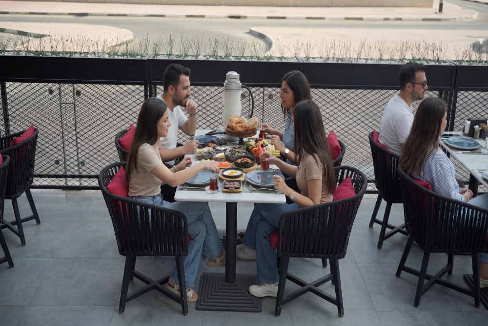 Breakfast ant charcoal garden open air